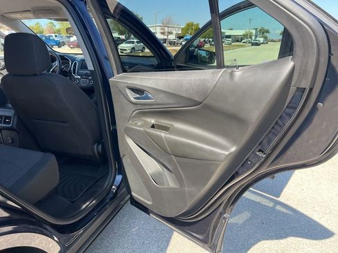Used 2021 Chevrolet Equinox LT image 49