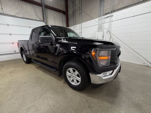 Used 2023 Ford F150 XL w/ XL Chrome Appearance Package AWD/4WD image 5