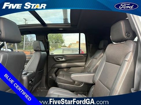 Used 2021 Chevrolet Suburban High Country AWD/4WD image 11