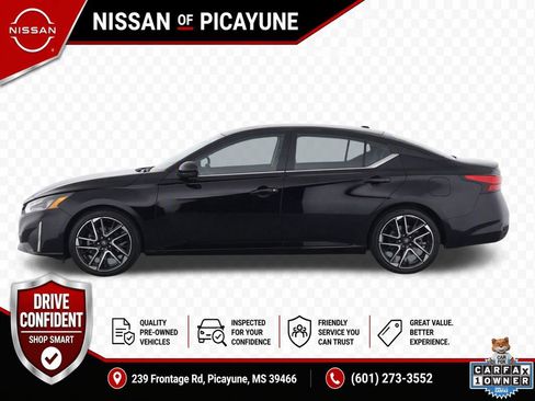 Used 2025 Nissan Sentra SR FWD image 7