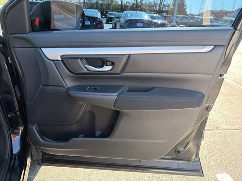 Used 2018 Honda CR-V LX image 24