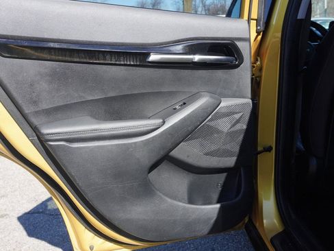 Used 2022 Kia Seltos SX w/ Sunroof Package image 25