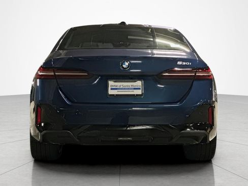 New 2027 BMW 530i w/ M Sport Package RWD image 4