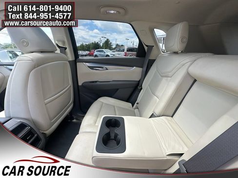 Used 2019 Cadillac XT5 Luxury FWD image 23