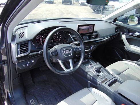 Used 2018 Audi Q5 Prestige w/ Prestige Package AWD/4WD image 16