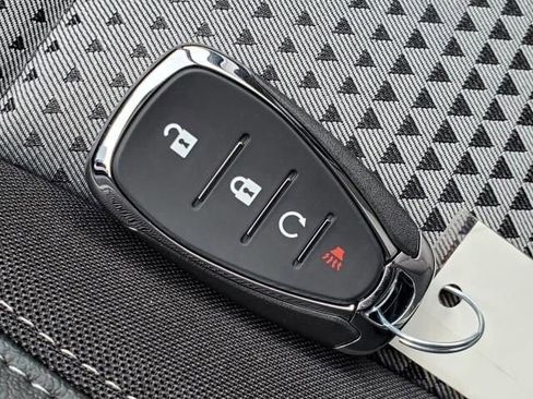 New 2025 Chevrolet Trax LT w/ Driver Confidence Package image 19