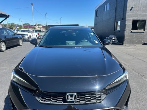 Used 2025 Honda Civic Sport image 23