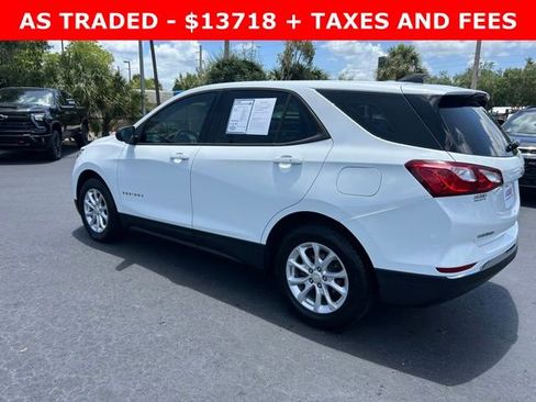 Used 2018 Chevrolet Equinox LS FWD image 4