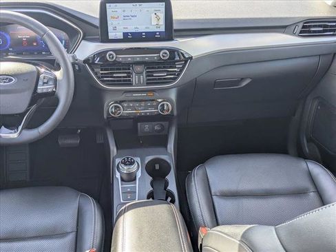 Used 2022 Ford Escape SEL w/ Technology Package image 15