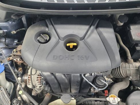 Used 2013 Hyundai Elantra image 30