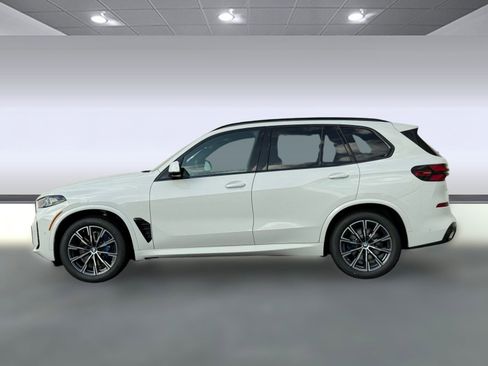 New 2026 BMW X5 xDrive40i w/ M Sport Package image 2