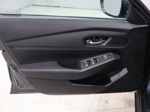 Used 2023 Honda Accord EX image 13