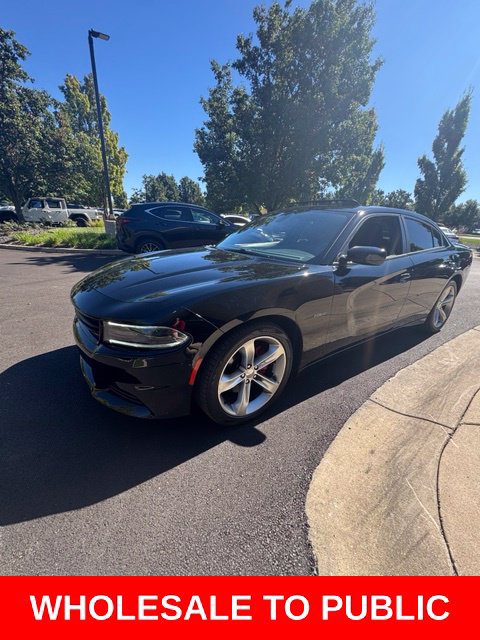 Used 2016 Dodge Charger R/T w/ Navigation & Travel Group RWD image 1