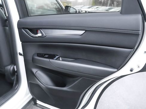 New 2025 MAZDA CX-5 AWD 2.5 S w/ Select Package image 36