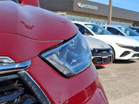 Used 2021 Toyota Highlander Limited image 9