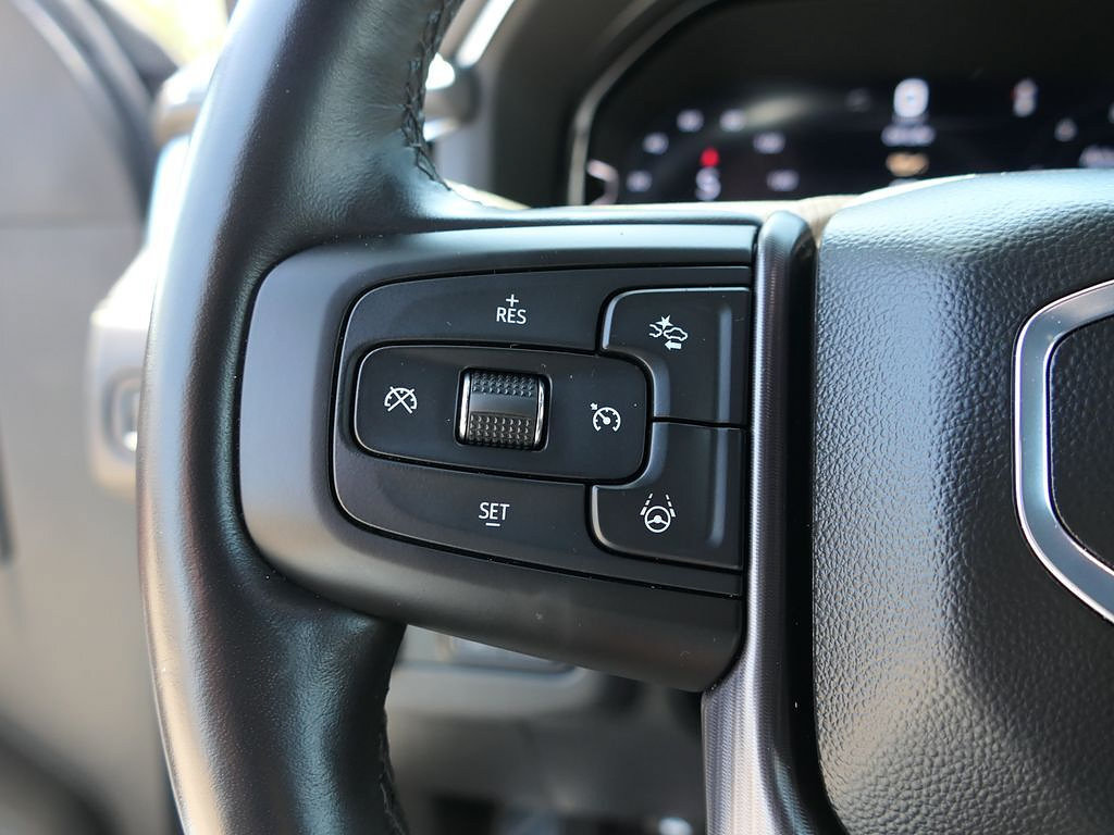 Used 2024 GMC Yukon Denali Ultimate AWD/4WD image 14