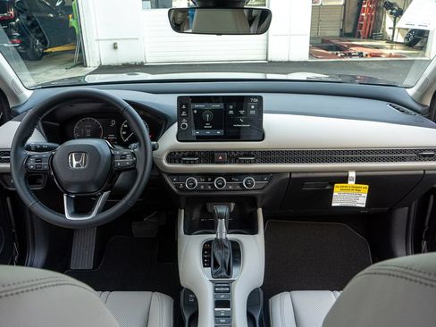 New 2027 Honda HR-V EX-L image 17