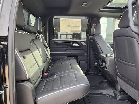 New 2026 GMC Sierra 2500 AT4X w/ LPO, Black Badging Package image 48