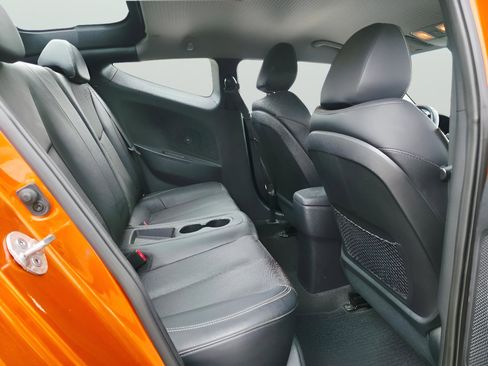 Used 2013 Hyundai Veloster Turbo image 14