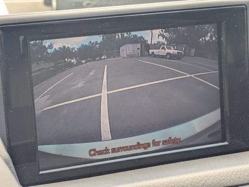Used 2013 Lexus CT 200h w/ Premium Pkg w/Navigation FWD image 12