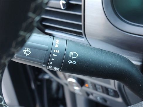 Used 2025 Ford F150 Lariat image 25