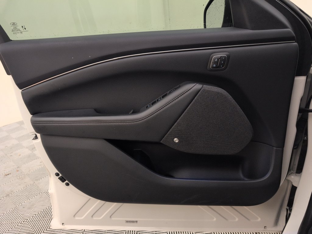 Used 2023 Ford Mustang Mach-E Premium RWD image 34
