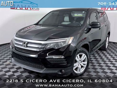 Used 2018 Honda Pilot LX image 1