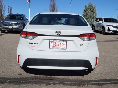 Used 2020 Toyota Corolla LE image 13