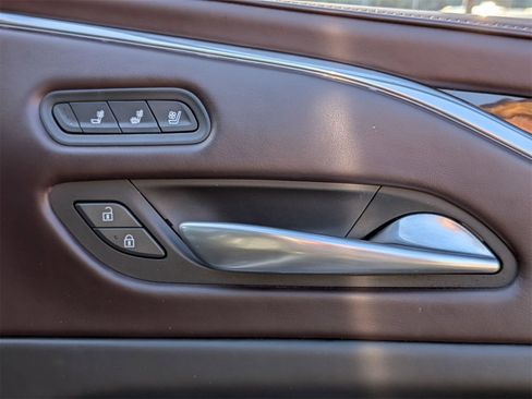 Used 2021 Cadillac Escalade Sport Platinum w/ Heavy-Duty Trailer Package image 41