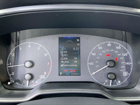 Used 2025 Toyota Corolla LE FWD image 24