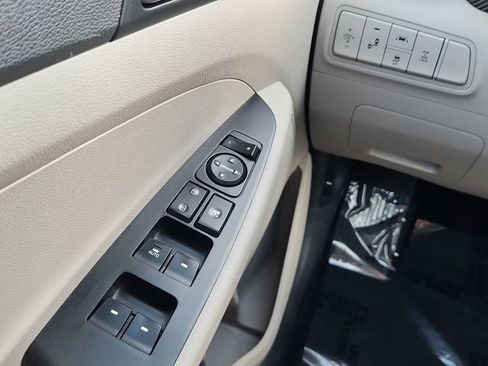 Used 2020 Hyundai Tucson Value AWD/4WD image 33