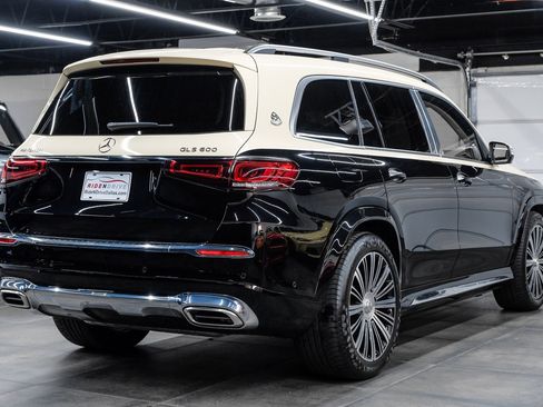 Used 2022 Mercedes-Benz Maybach GLS 600 4MATIC image 13