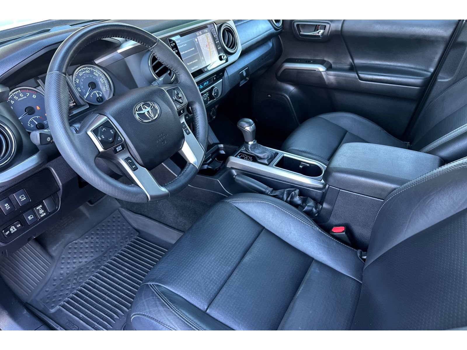 Certified 2022 Toyota Tacoma Limited w/ Nightshade Package AWD/4WD image 10