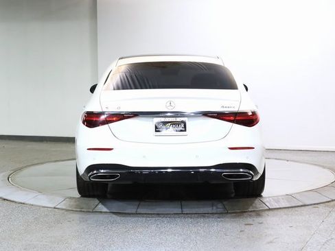 Used 2023 Mercedes-Benz S 580 S 580 image 12