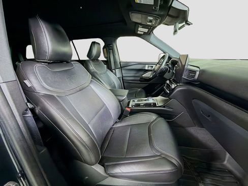Used 2022 Ford Explorer ST w/ Equipment Group 401A image 33