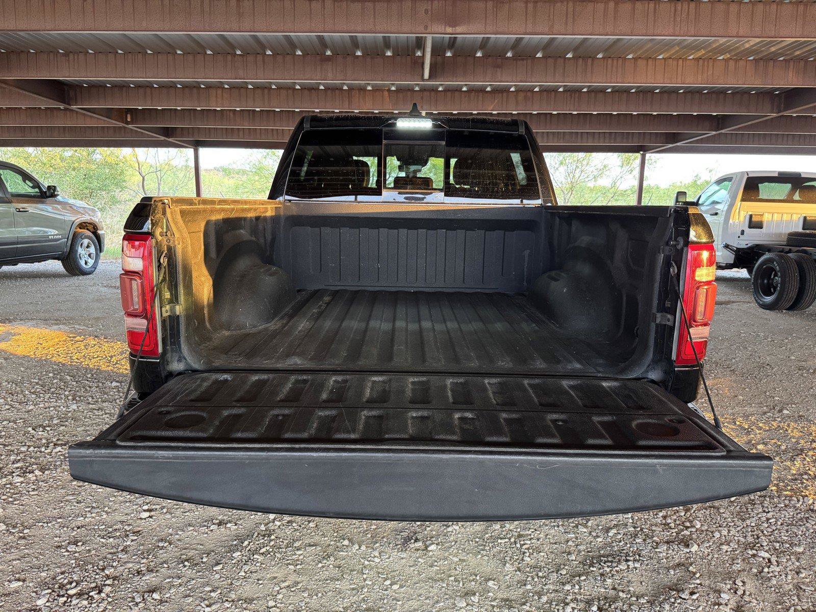 Used 2022 RAM 1500 Limited AWD/4WD image 35
