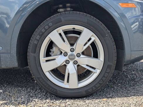 Used 2018 Audi Q5 2.0T Premium Plus w/ Premium Plus Package AWD/4WD image 11