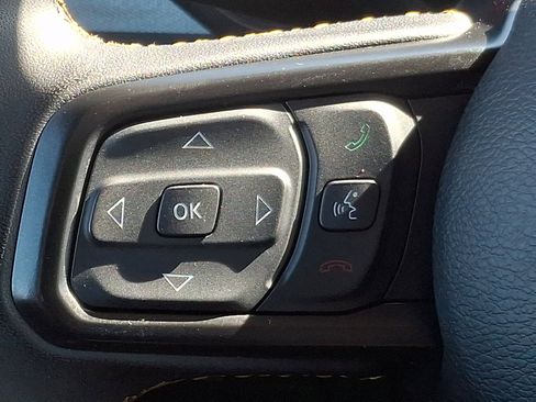 Certified 2024 Jeep Gladiator Willys image 21