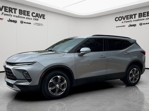 Used 2023 Chevrolet Blazer LT w/ Convenience Package image 4