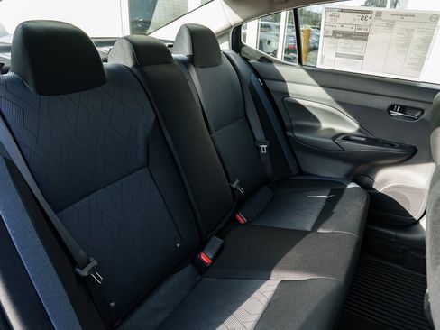 New 2025 Nissan Versa SV w/ Trunk Package image 22