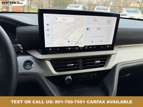 Used 2025 Ford Explorer Active AWD/4WD image 20