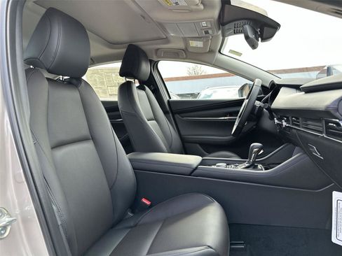 New 2026 MAZDA MAZDA3 2.5 Turbo Sedan w/Premium Plus AWD/4WD image 24