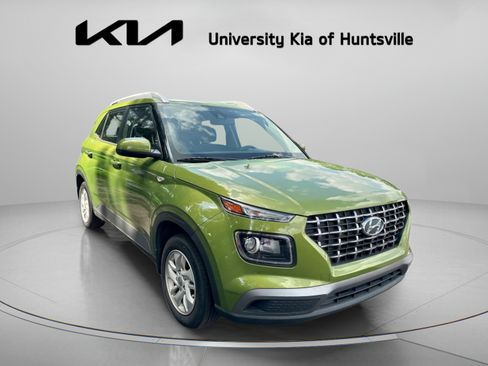 Used 2020 Hyundai Venue SEL w/ Convenience Package FWD image 1