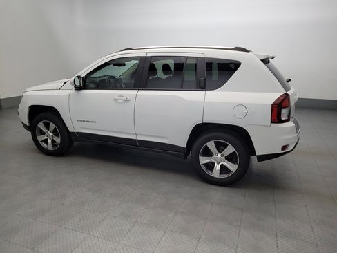 Used 2017 Jeep Compass High Altitude AWD/4WD image 3