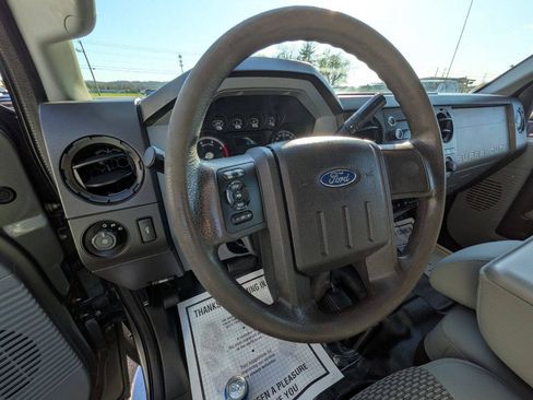 Used 2013 Ford F250 XL w/ PWR Equipment Group AWD/4WD image 14