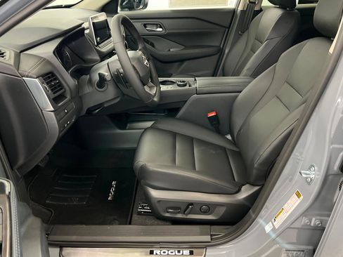 New 2026 Nissan Rogue SV image 17