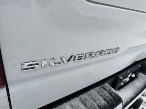 Used 2022 Chevrolet Silverado 1500 RST w/ Z71 Off-Road Package image 27