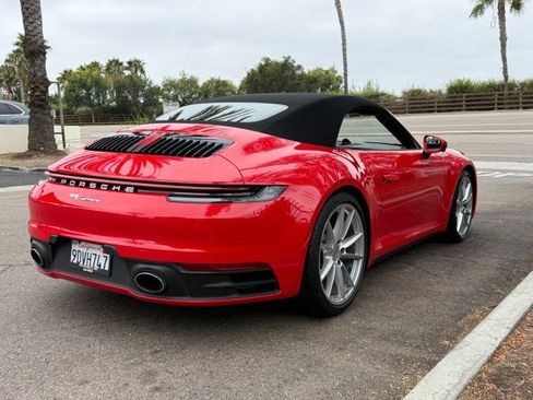 Used 2022 Porsche 911 Carrera RWD image 5