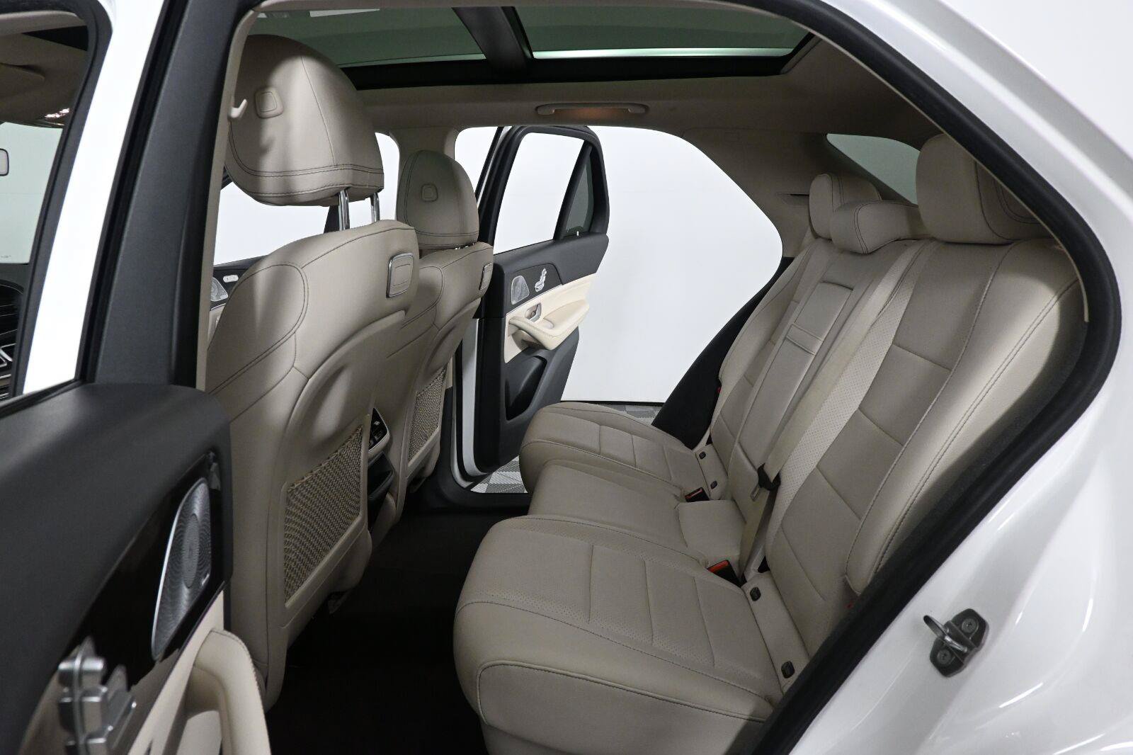 Certified 2020 Mercedes-Benz GLE 350 4MATIC image 15