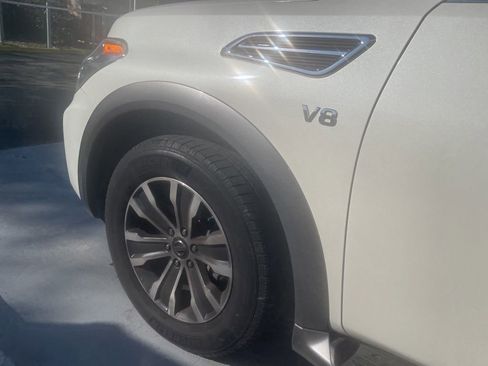 Used 2019 Nissan Armada SL w/ Premium Package image 4